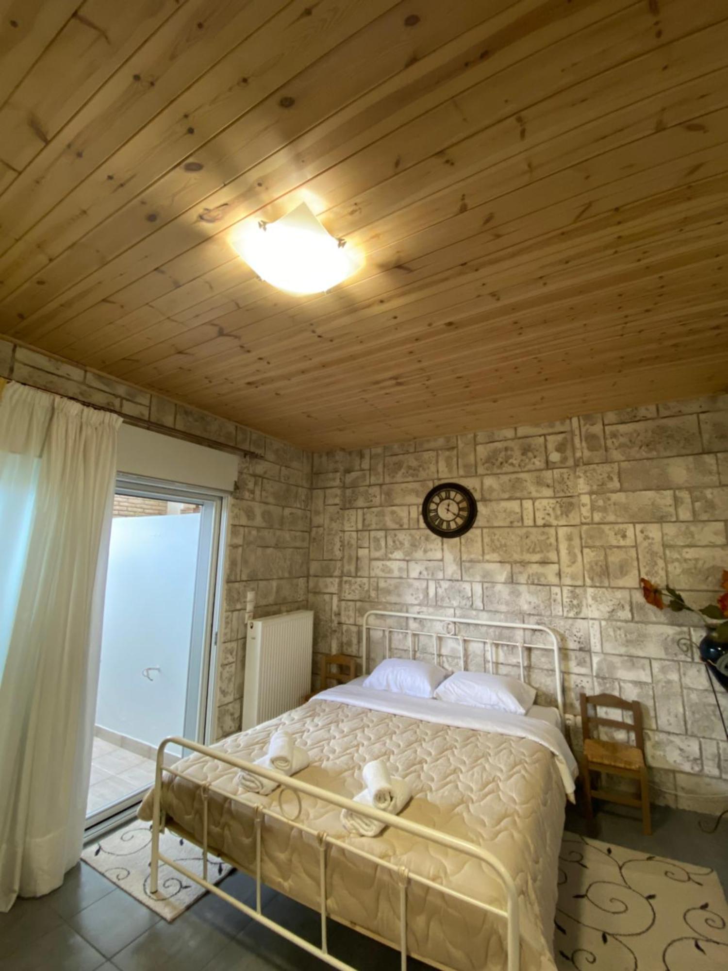D&M Studio Ριο Πατρα Patras Exterior foto